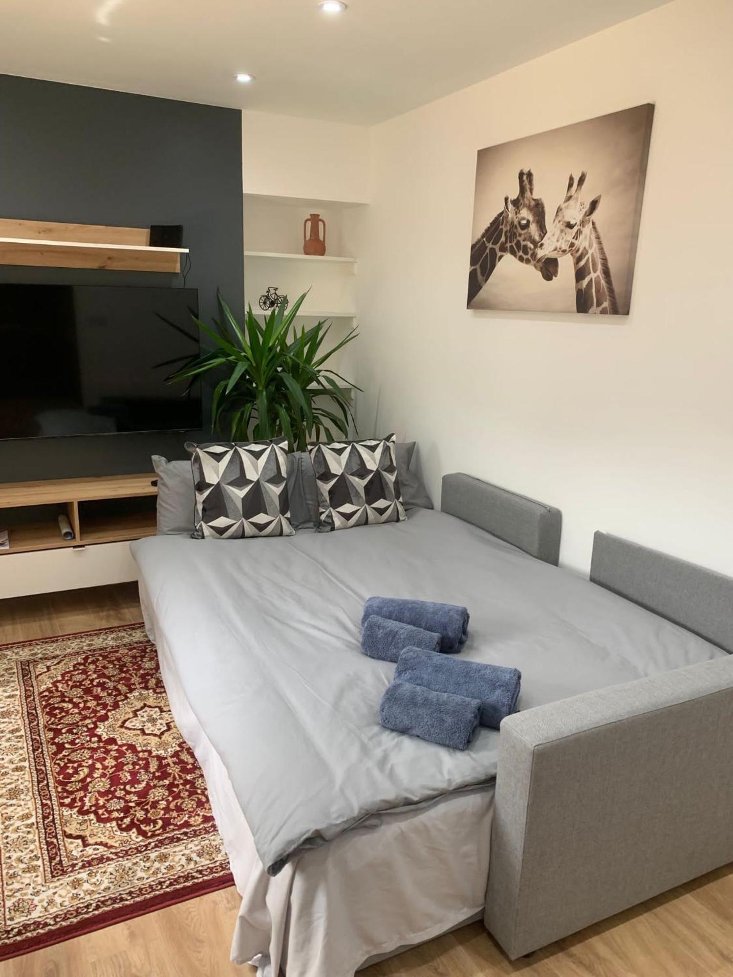 51 Innes Street Apartment อินเวอร์เนส ภายนอก รูปภาพ